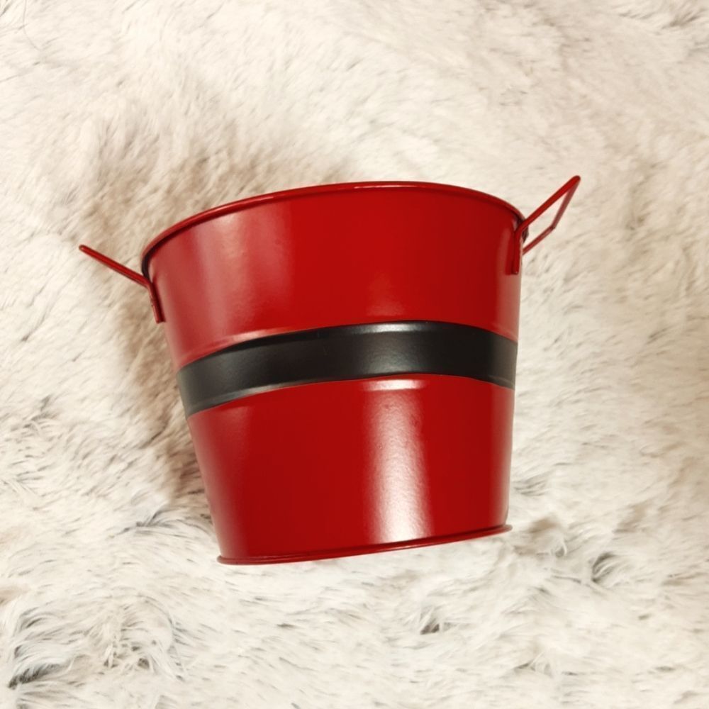 Greenbrier International Santa Suit Metal Bucket‎ 5" Handles and Holly - Picture 6 of 10